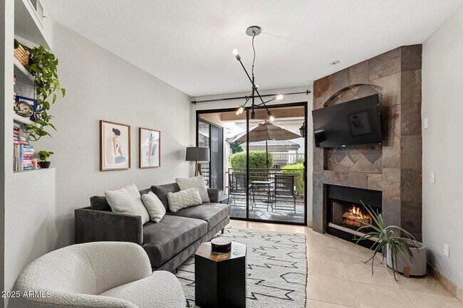 Foto del edificio - Spacious 1bdrm  light and bright bedroom with walk in closet