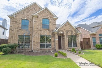 Building Photo - 13977 Valley Mills Dr