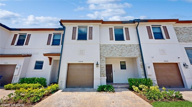 Foto del edificio - 10004 SW 231st Ln