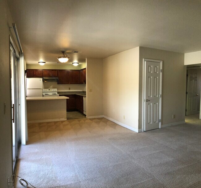Building Photo - 5383 Indian River Dr