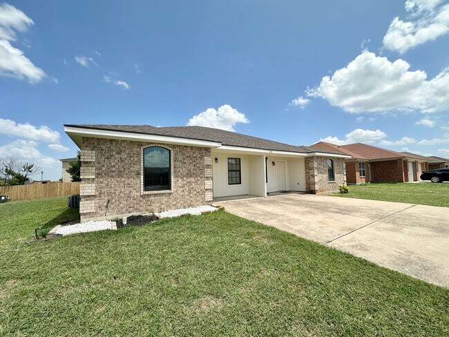Foto del edificio - 510 Primrose Dr