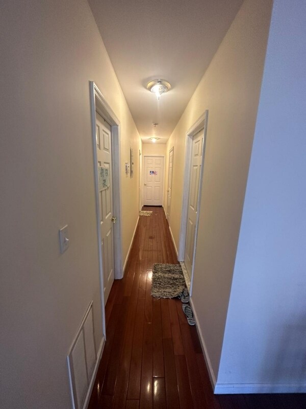 Foto del edificio - 208 Cambridge Ave