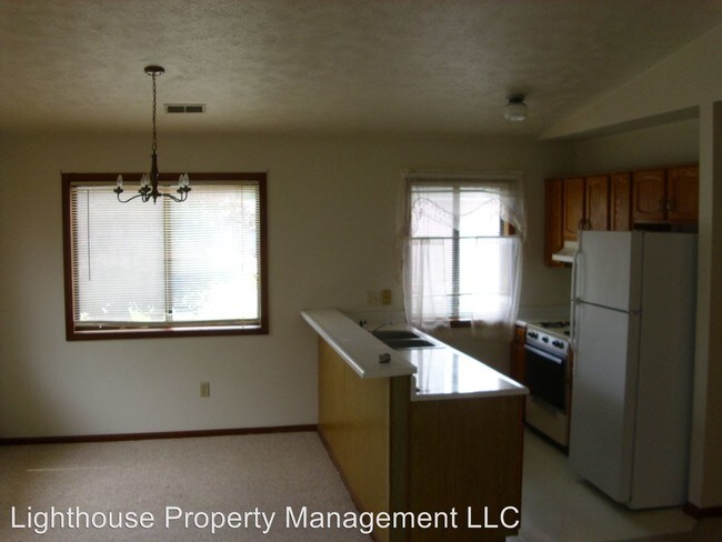 Building Photo - 4609 Stauffer Ave SE