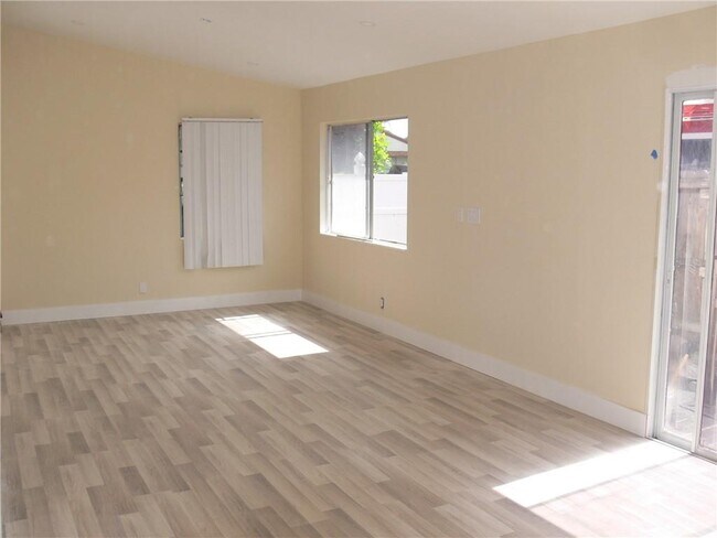 Foto del edificio - 7191 SW 14th St