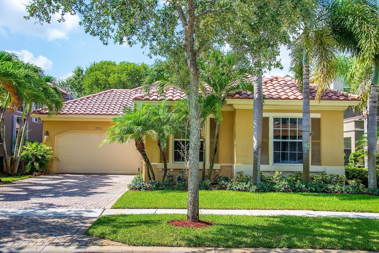 Primary Photo - 9773 Cobblestone Creek Dr