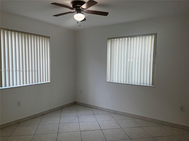 Foto del edificio - 181 NW 47th Ave