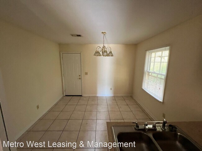 Foto del edificio - 2 br, 1 bath House - 120 Mitchell Circle