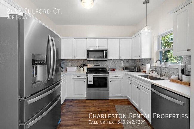 Building Photo - 2448 Fulford Ct