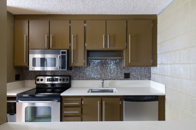 Galley Kitchen - 1 Kelton Ct