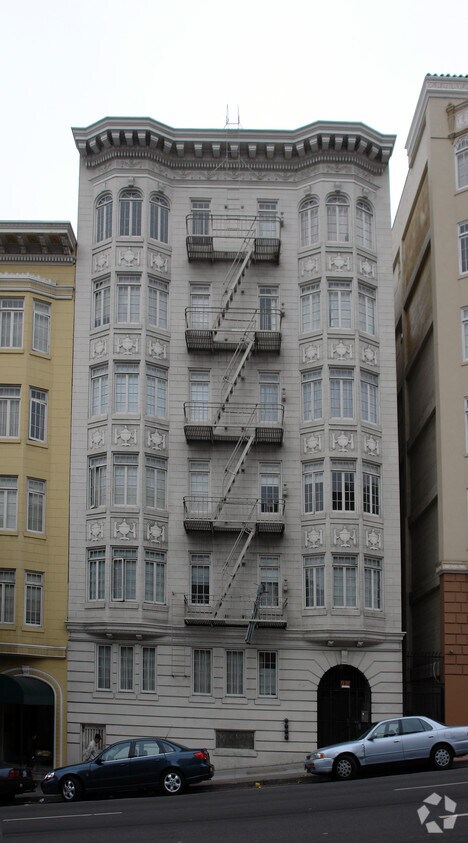 745 Hyde St - Hyde Street Apartments