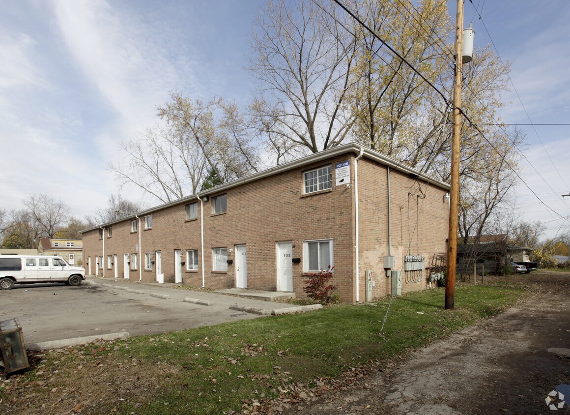 Building Photo - 2836-2850 Baughman Ave