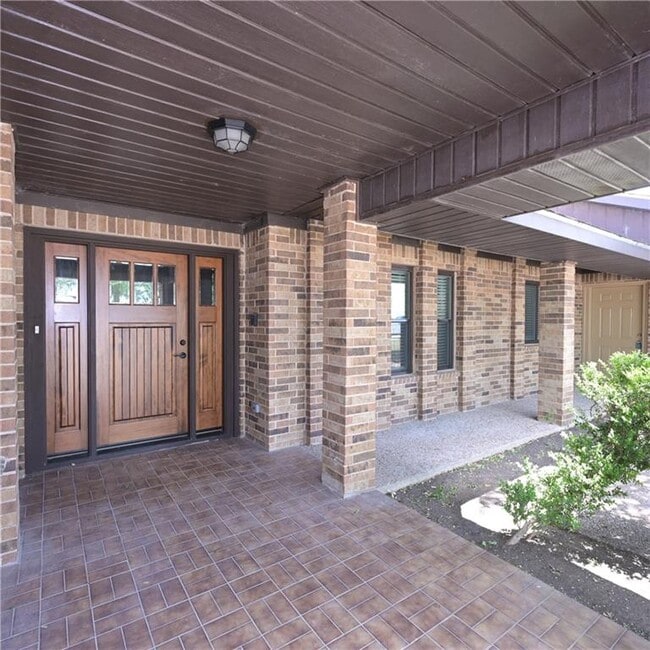 Foto del edificio - 2106 S Colorado St