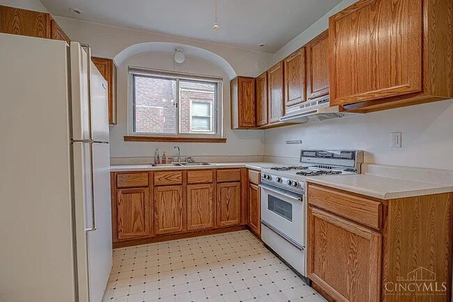 Foto del edificio - 1054 Rutledge Ave