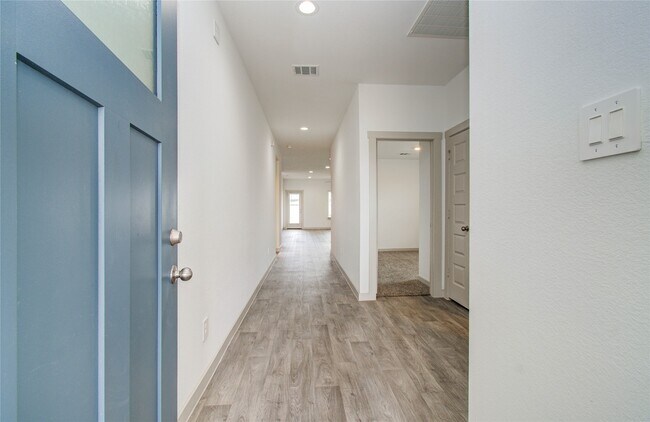 Foto del edificio - 10602 Great Basin Dr