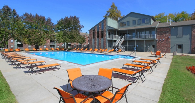 Building Photo - LionsHead Apartments