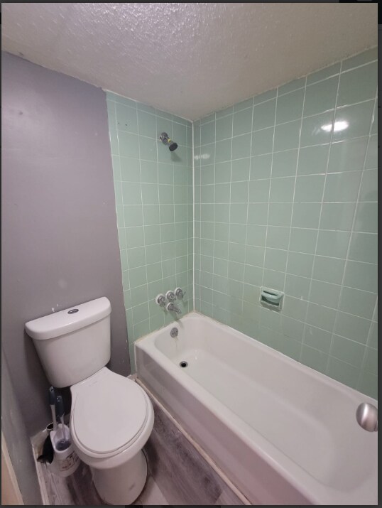 Foto del edificio - 111 S Summit St