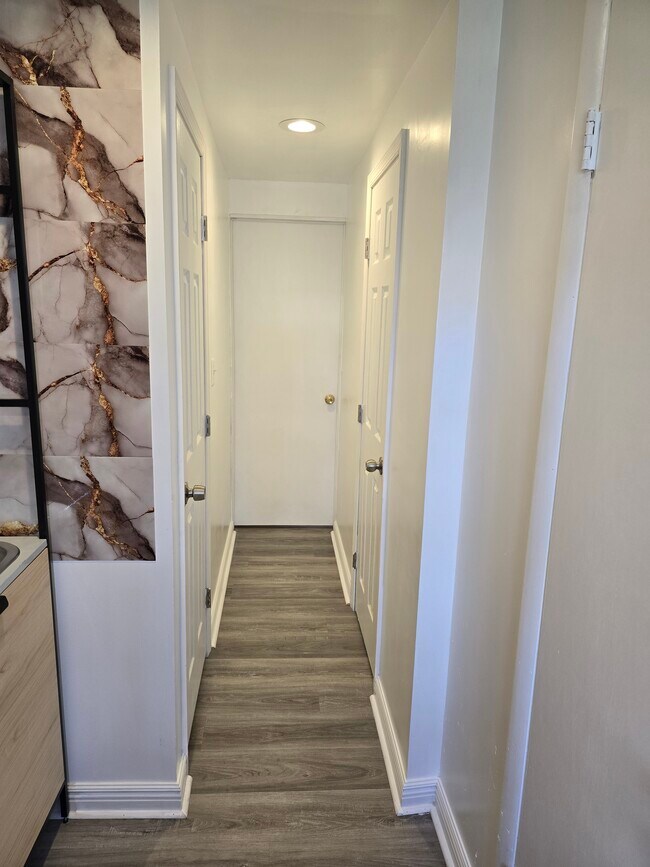 Foto del edificio - 8604 Briarwood Ct