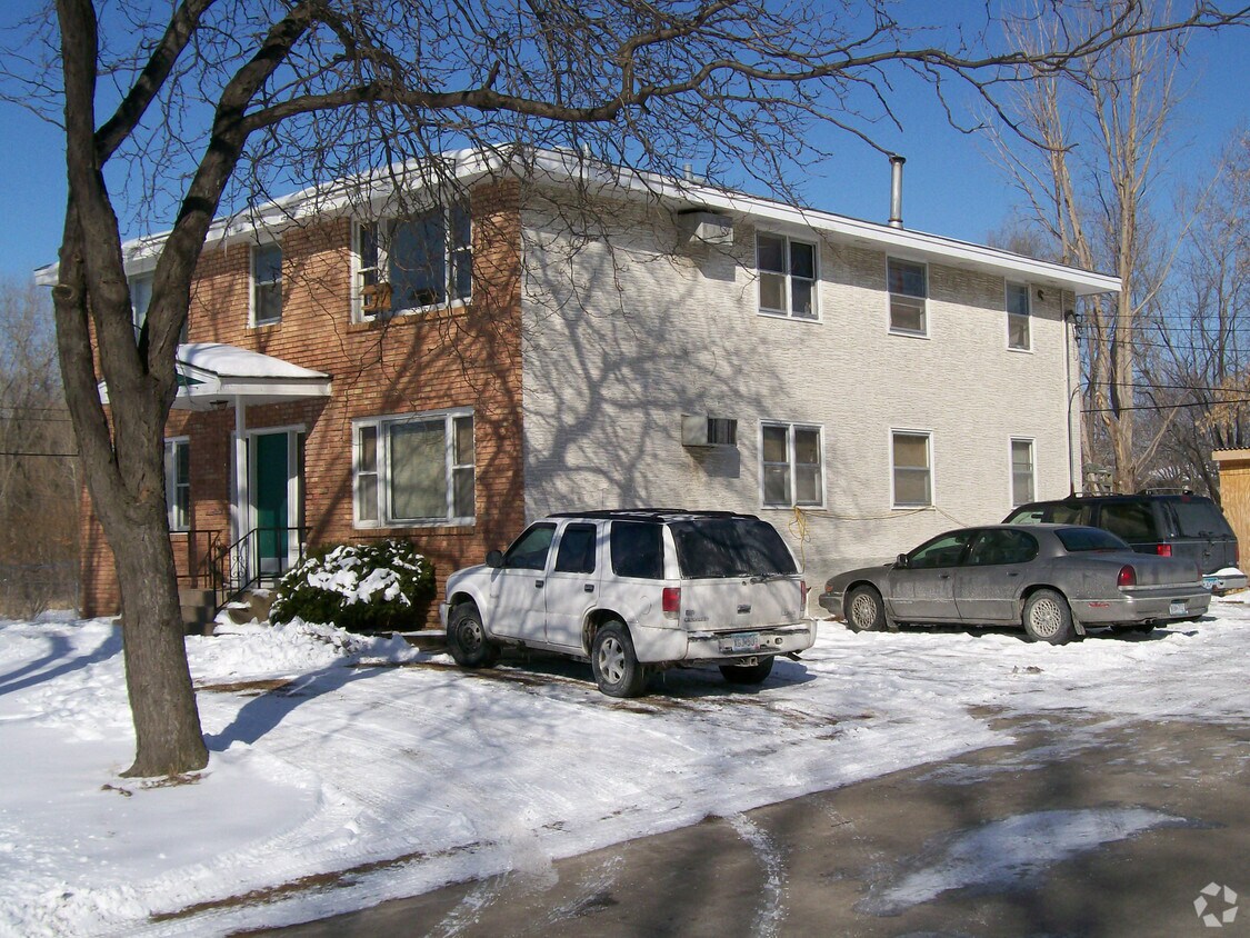 Foto del edificio - 2109 Hillview Rd