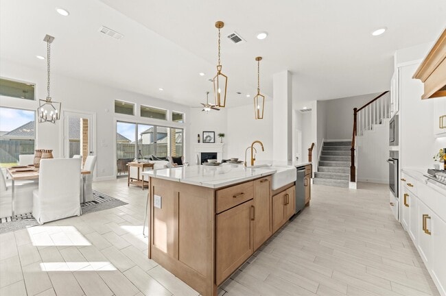 Foto del edificio - 9606 Pink Blossom Ct