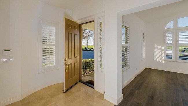 Foto del edificio - 2001 Seabrook Ct