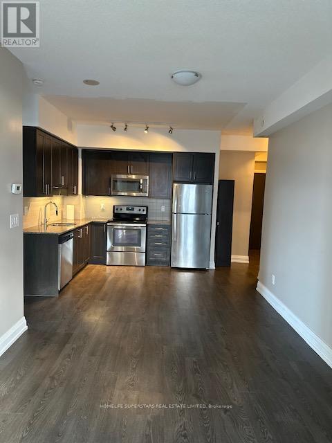 Photo du bâtiment - 3600 Hwy 7