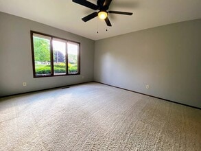 Building Photo - 117 Juniper Drive