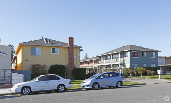 Building Photo - Hester Apartments