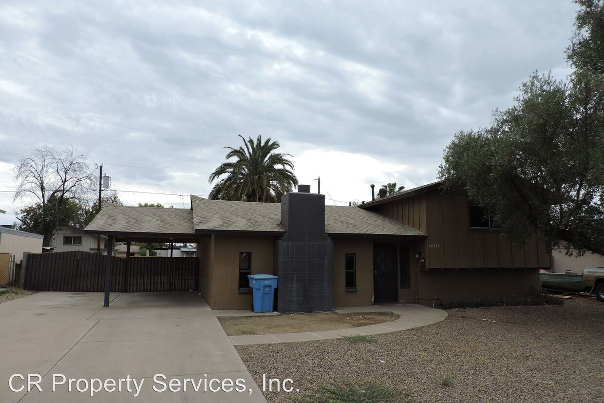 Foto principal - 3 br, 2 bath House - 13807 N 33rd Dr