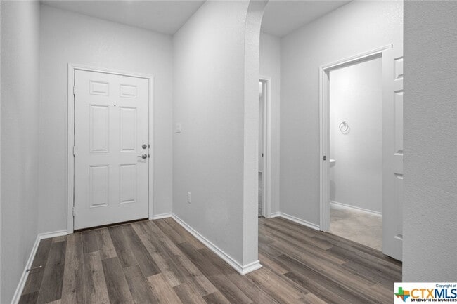 Building Photo - 183 McGinnis Trl