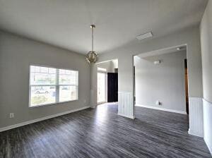 Building Photo - 5048 Vine Ln