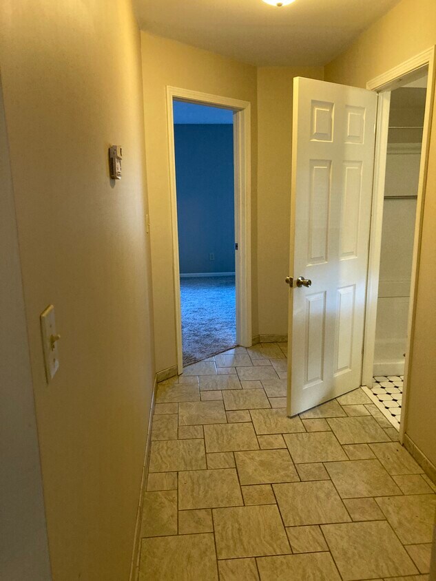 1206 Bryden Rd Unit 1206 Bryden Carriage Hous, Columbus, OH 43205