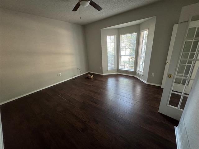 Foto del edificio - 8180 Rock Brook St