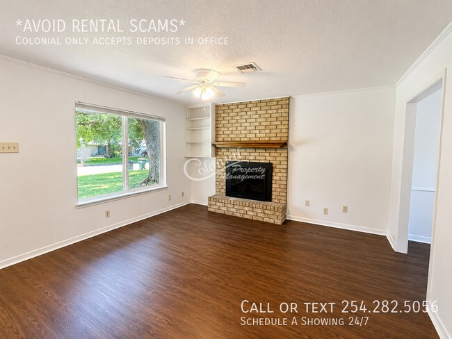 Foto del edificio - 3212 Keller Rd