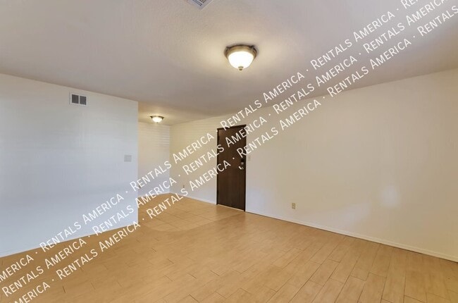 Foto del edificio - 6311 N Barcelona Ct