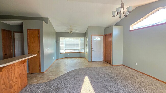 Foto del edificio - 7308 W 51st St