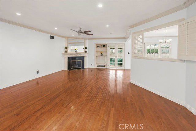 Foto del edificio - 22618 Elm Ave