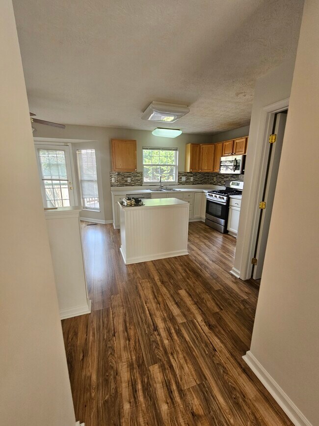 Foto del edificio - 5308 Castlestone Dr