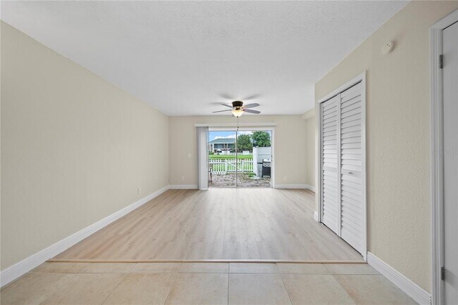 Foto del edificio - 13713 Juniper Blossom Dr