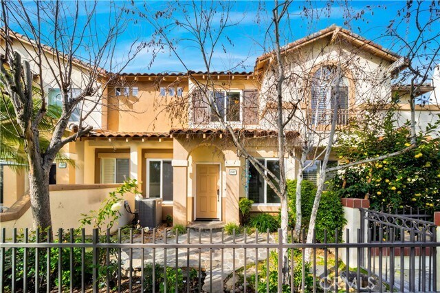 Foto principal - 2402 Sunningdale Dr