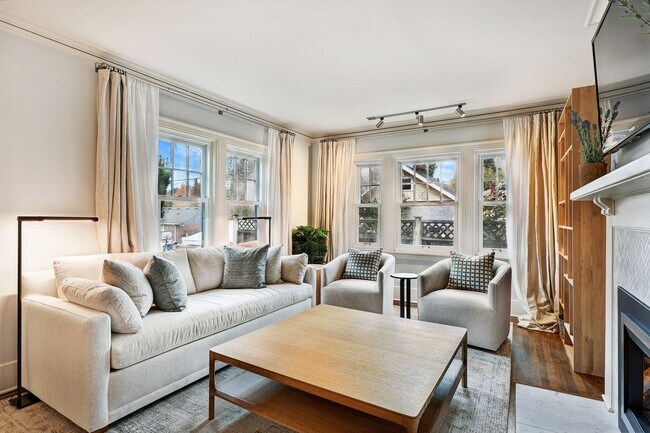 Foto del edificio - Ravenna Home