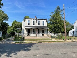 Building Photo - 134-136 S 3rd St