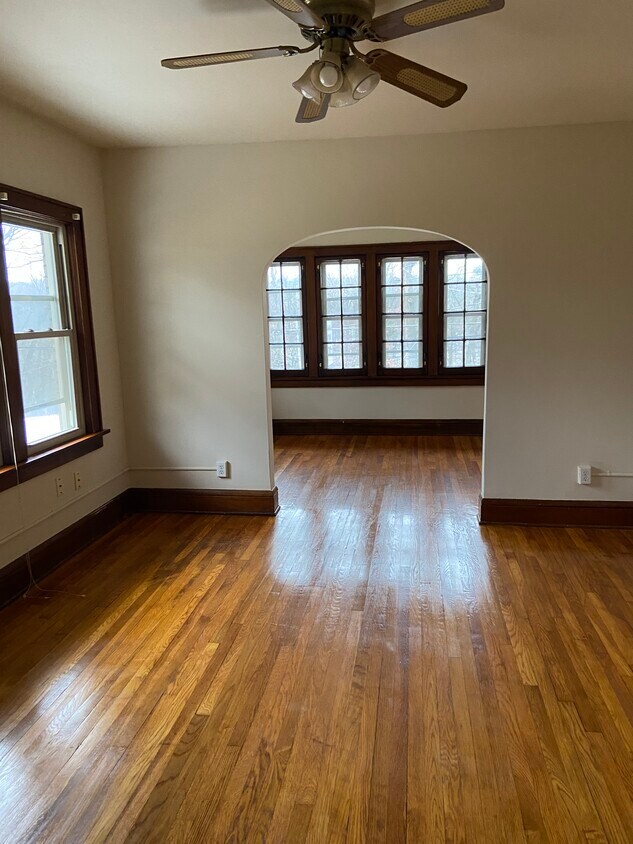 1494 Front St Unit 4, Cuyahoga Falls, OH 44221 Apartments in