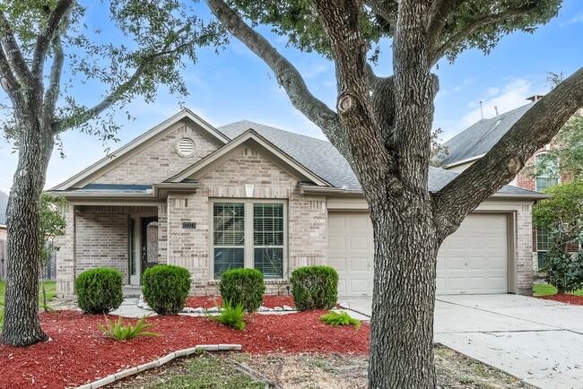 Building Photo - 13323 Lake Passage Ln