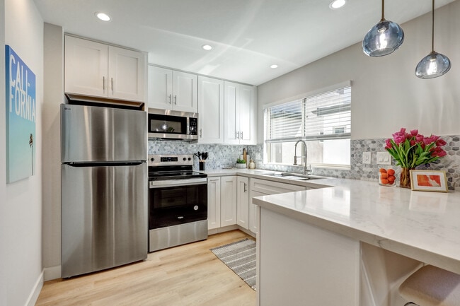 Foto del edificio - 940 Law St