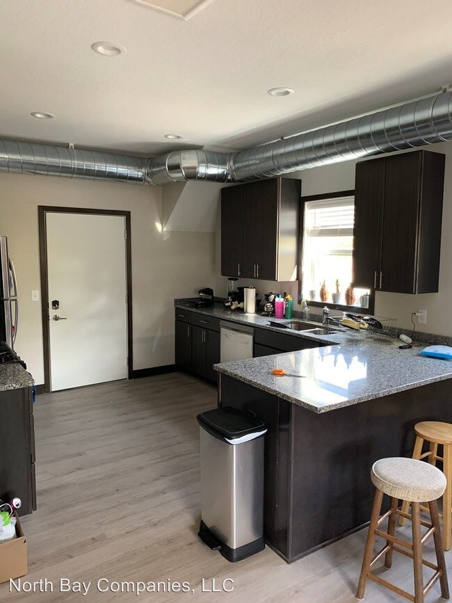 Foto del edificio - 712 4th St SE