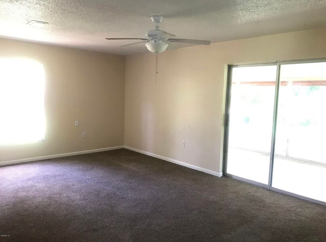 Foto del edificio - 4001 SE 20th Ct