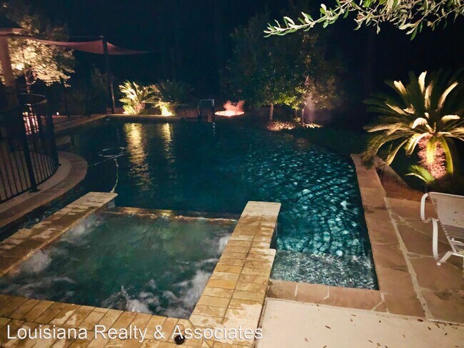 Building Photo - 1054 Waters Edge Cir