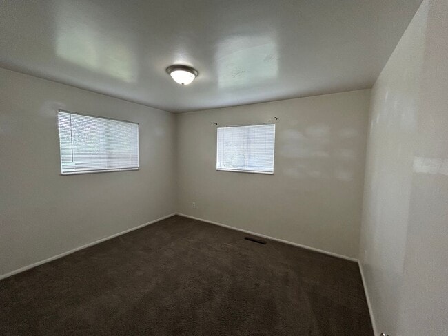 Foto del edificio - 3 Bed/1.5 Bath in a Cul-de-sac by Universi...
