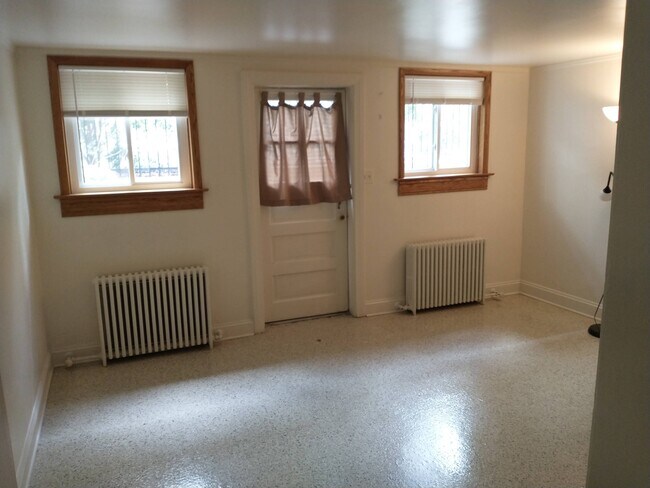 Foto del edificio - 5260 W Foster Ave