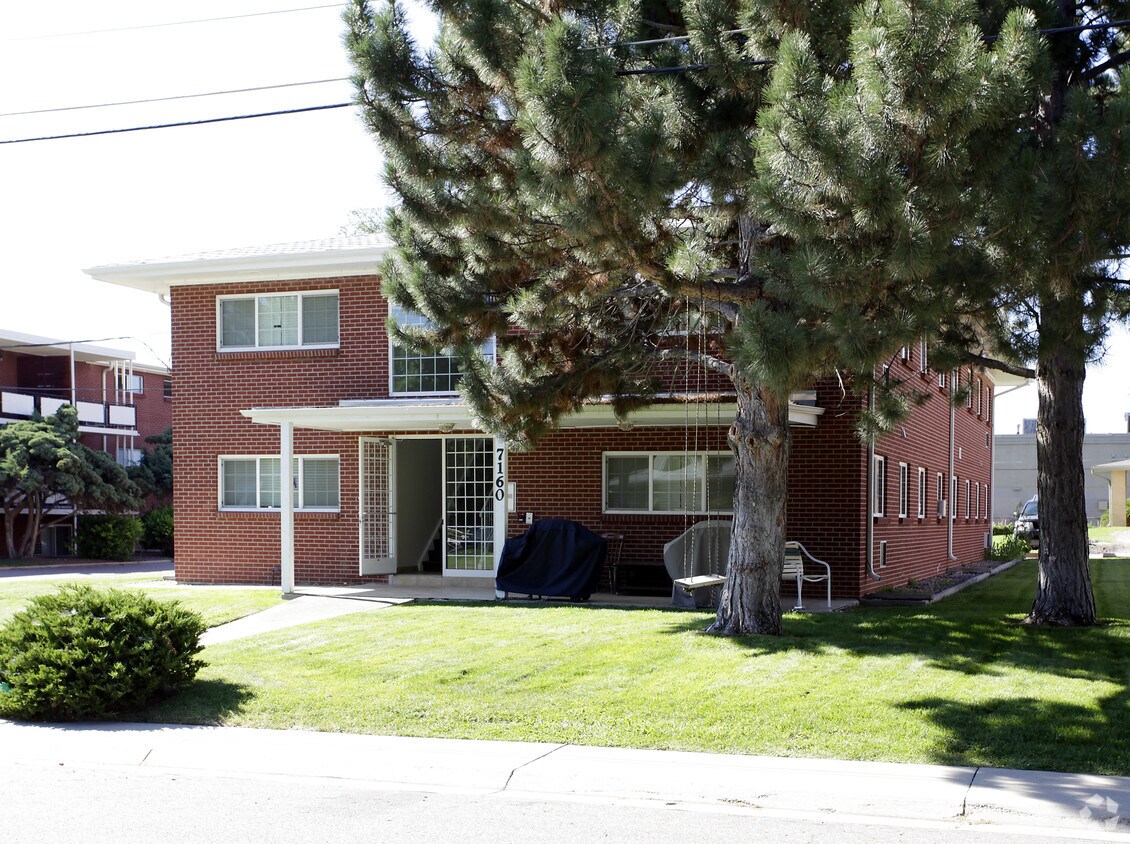 Building Photo - 7160 W Cedar Ave